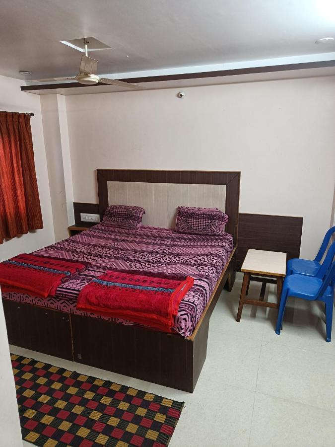 Sri Vishnu Krupa Lodging Belur  Exteriér fotografie
